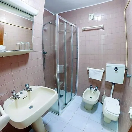 Sao Roque Hotel 3*